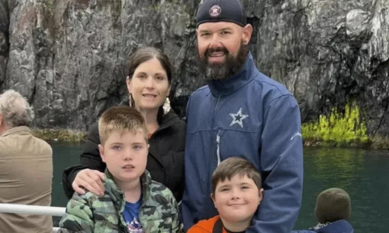 “Vanished Texas Family Found After 9 Months — What Divers Pulled From the Deep Is Heartbreaking”